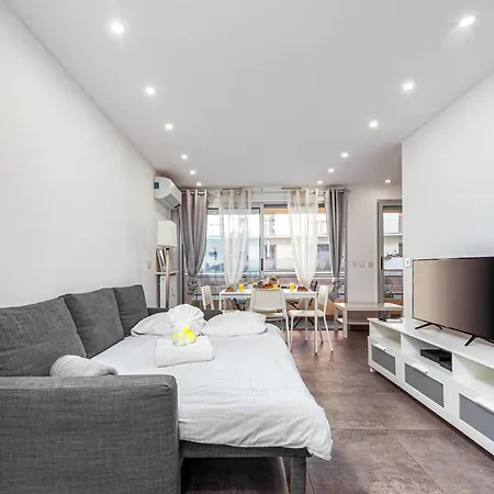 Appartement St Pierre - Magnifique - 100 M Des Plages - Parking Menton