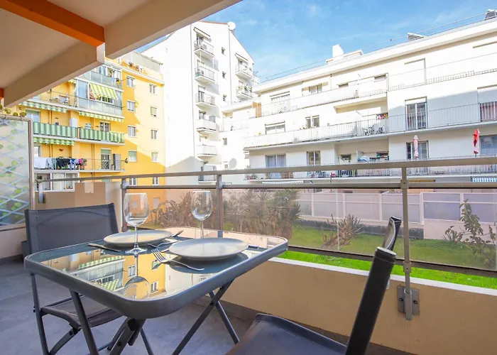 St Pierre - Magnifique - 100 M Des Plages - Parking * Menton