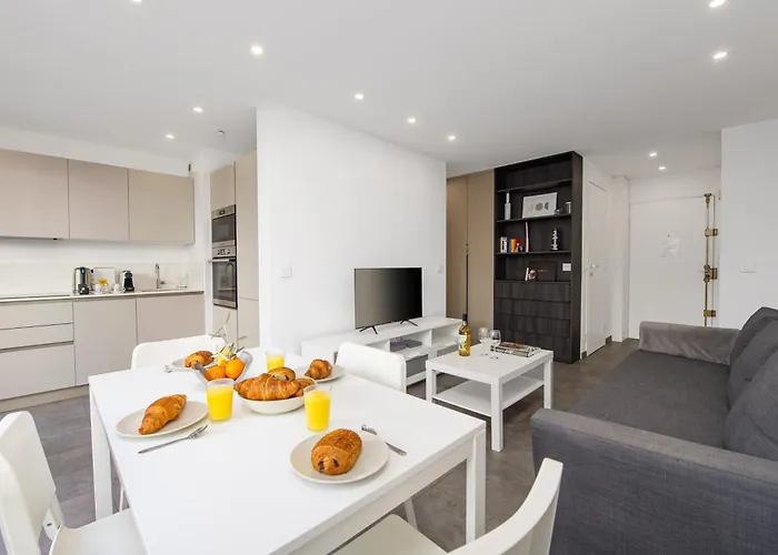 Apartment St Pierre - Magnifique - 100 M Des Plages - Parking Menton